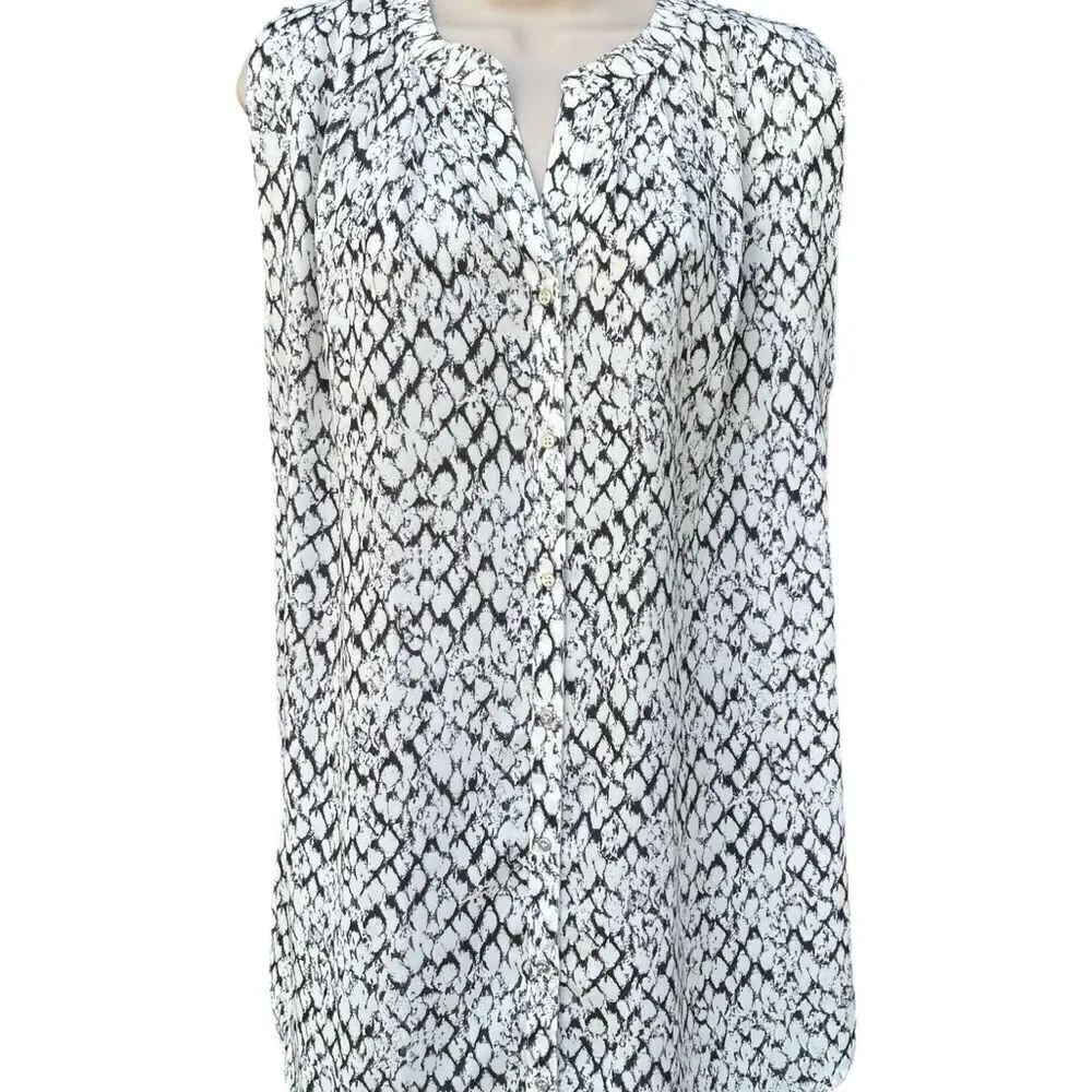 H&M cream and Brown Snake Patterned Blouse Medium